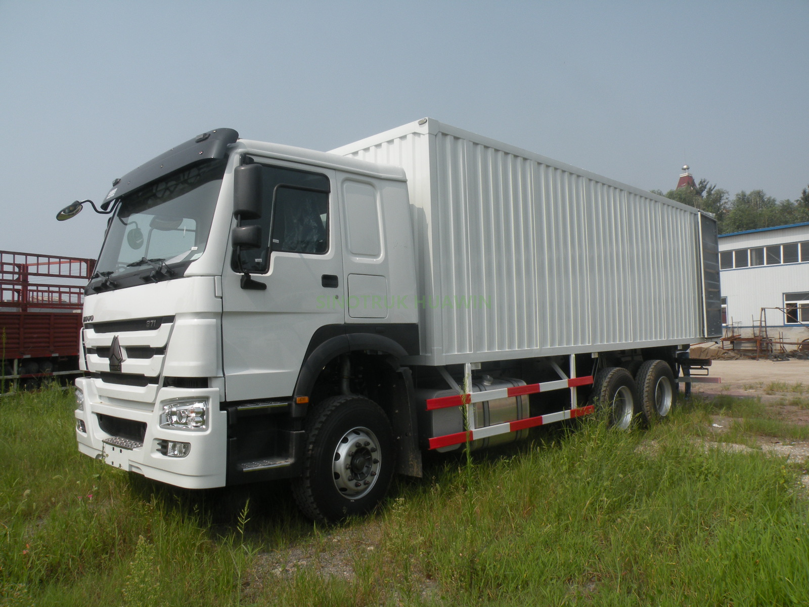 Caminhão de oficina SINOTRUK HOWO Heavy Duty 6×4 para venda