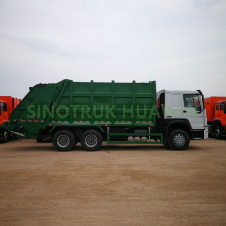 Caminhão compactador de lixo Sinotruk Howo 6x4