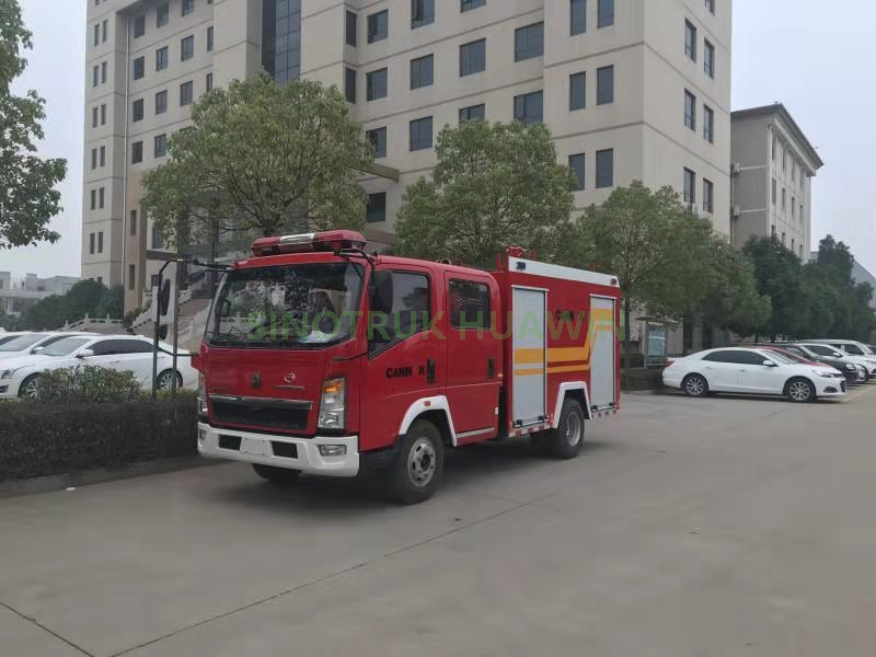 Caminhão de Combate a Incêndio SINOTRUK HOWO 4×2