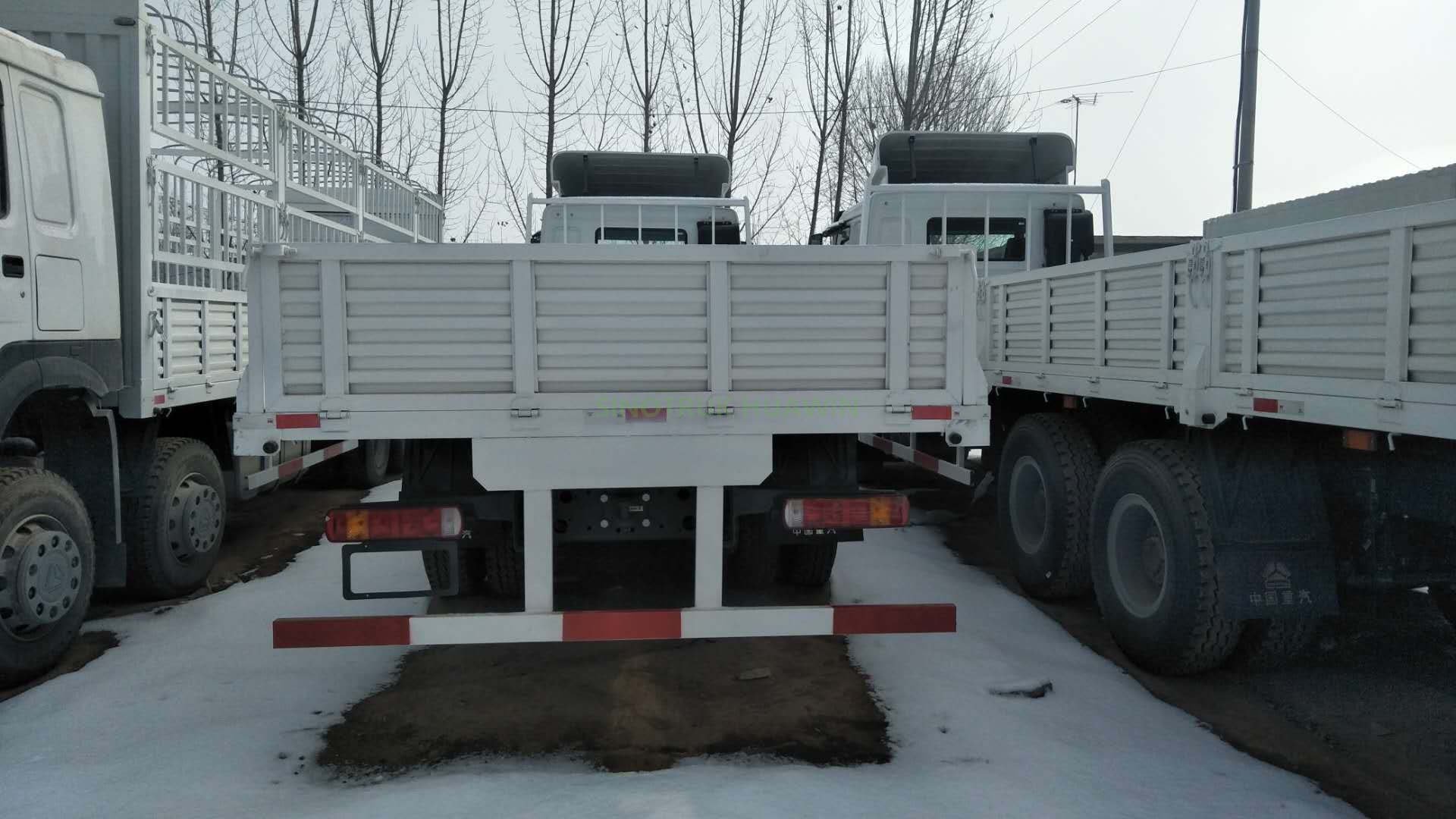 Caminhão de carga 6x4 HOWO