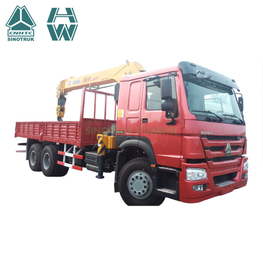 Caminhão HOWO 6x4 com Guindaste XCMG 14T