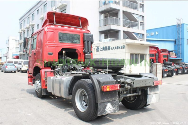 Caminhão Trator SINOTRUK HOWO 4X2