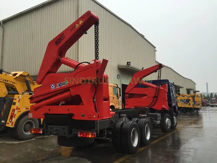Caminhão guindaste lateral SINOTRUK HOWO 8x4 para transporte de contêiner de 20 pés