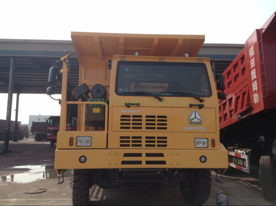 Caminhão basculante 6x4 para mineração SINOTRUK novinho em folha