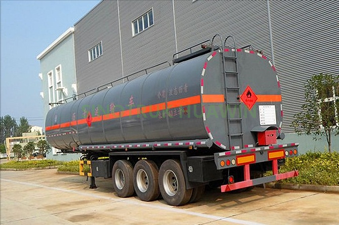Semi-reboque de asfalto SINOTRUK
