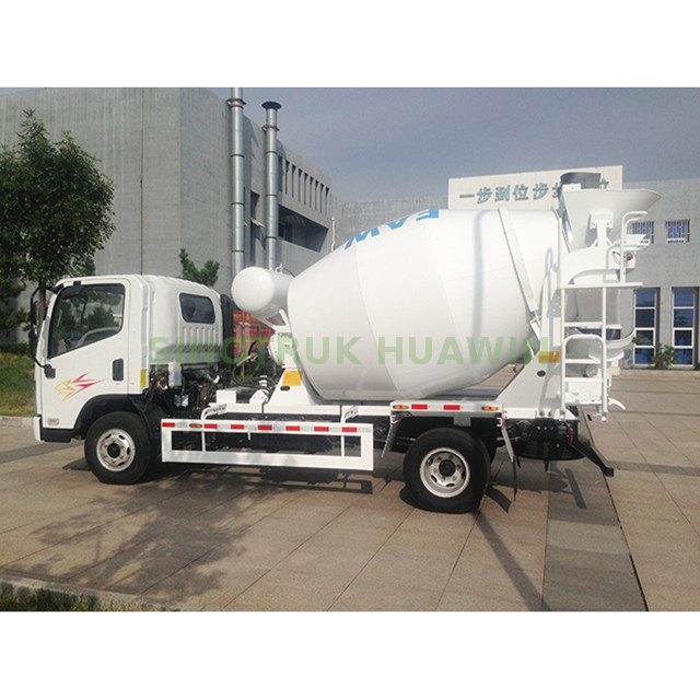 SINOTRUK CDW 4X2 caminhão betoneira-3CBM