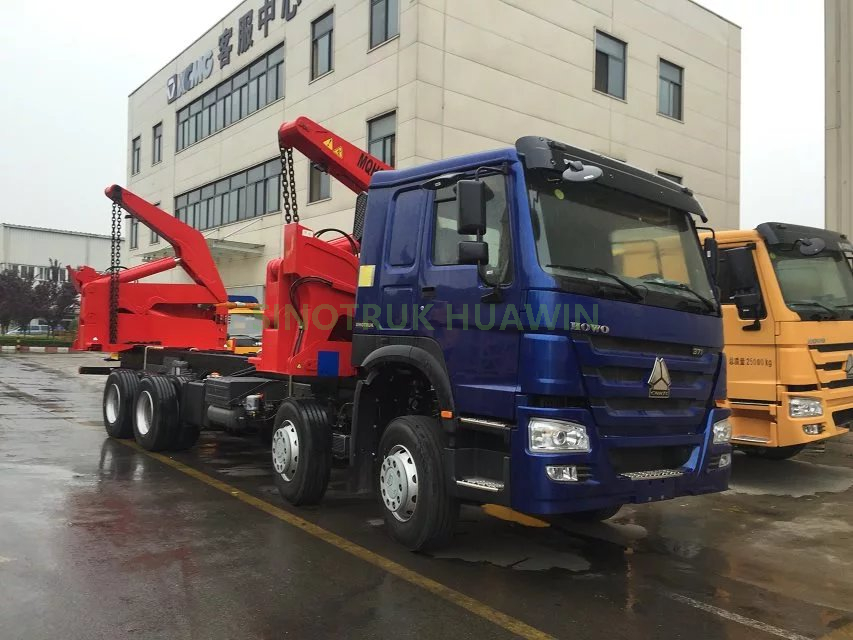 Caminhão guindaste lateral SINOTRUK HOWO 8x4 para transporte de contêiner de 20 pés