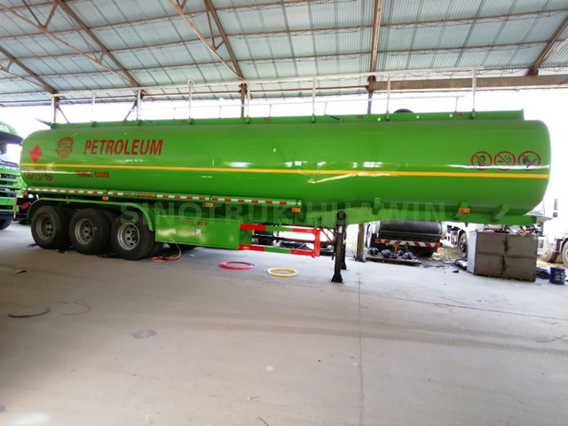 Semi-reboque de tanque inoxidável de 3 eixos (36CBM)