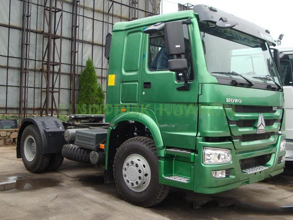 Caminhão Trator SINOTRUK HOWO 4X2