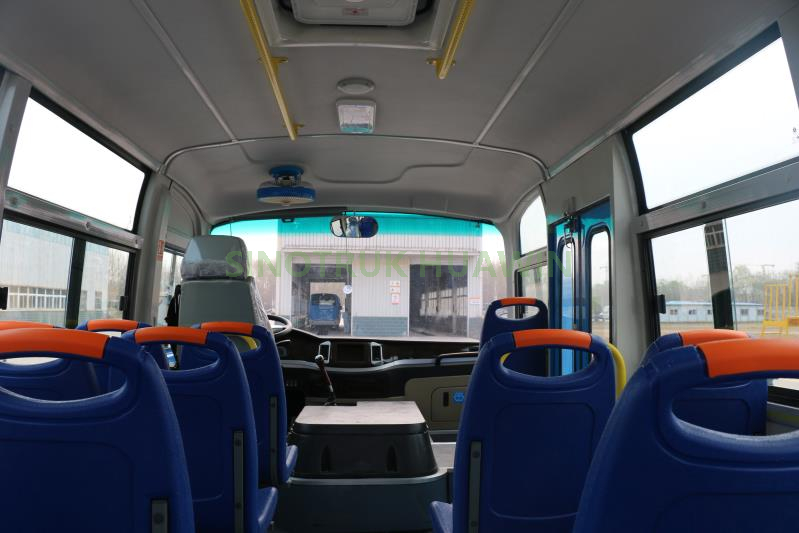 Sinotruk 6 Metros Transporte Ônibus de Passageiros Ônibus Luxo