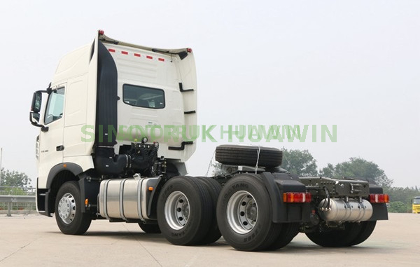Caminhão Trator SINOTRUK HOWO T7H 6x4 para África