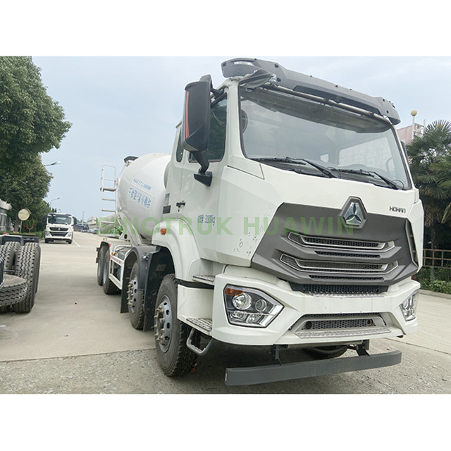 Caminhão Misturador de Concreto HOWO 6X4-10CBM